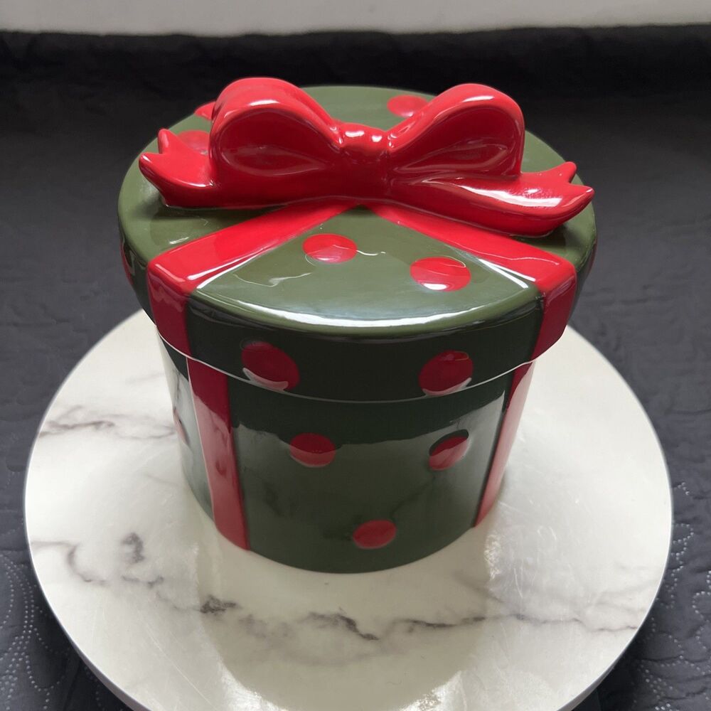 Cake Boss Christmas Ceramic Cookie Jar Green Red Bow signed Buddy Valastro 2013